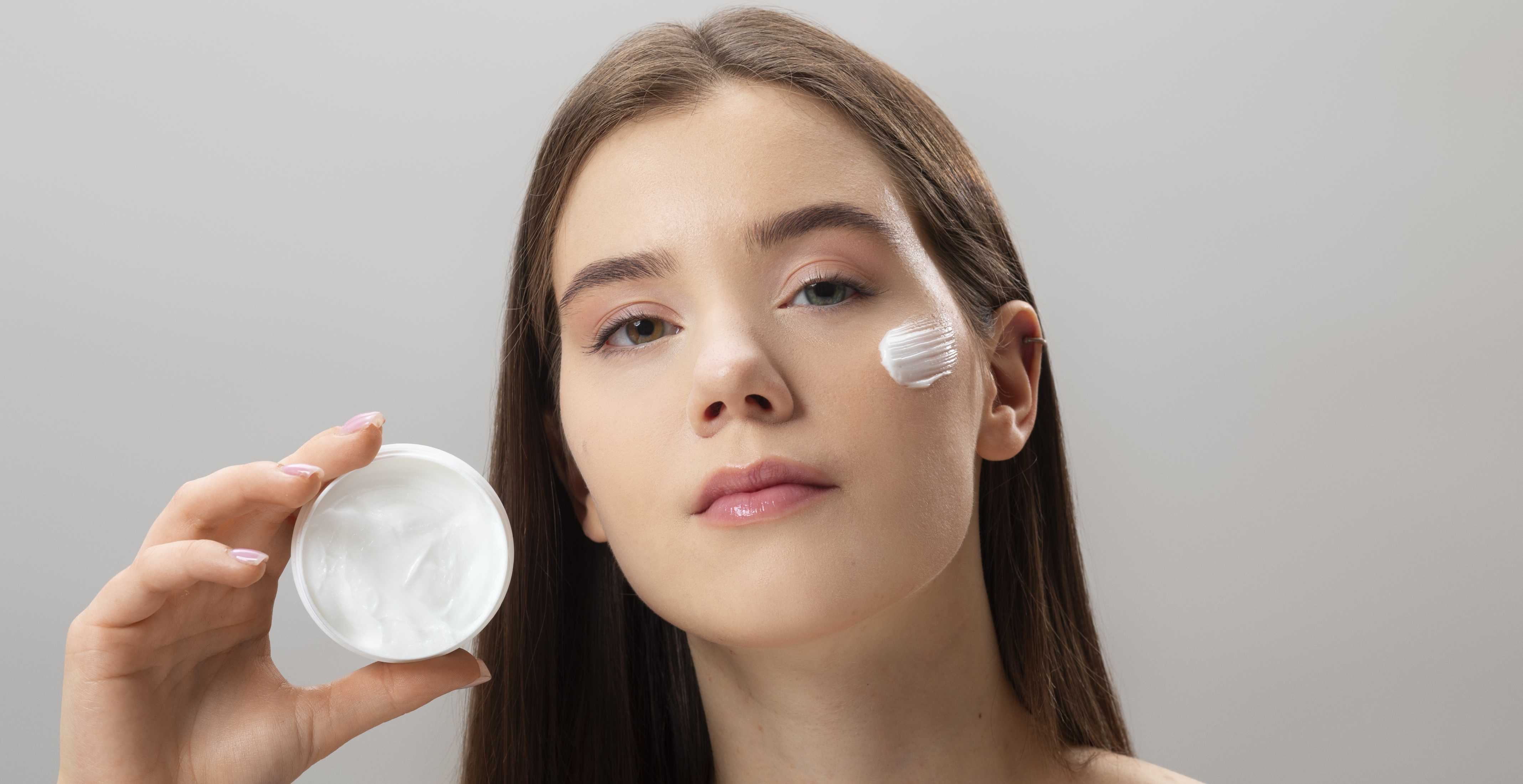 8 steps to strengthen your skin barrier using Korean cosmetics