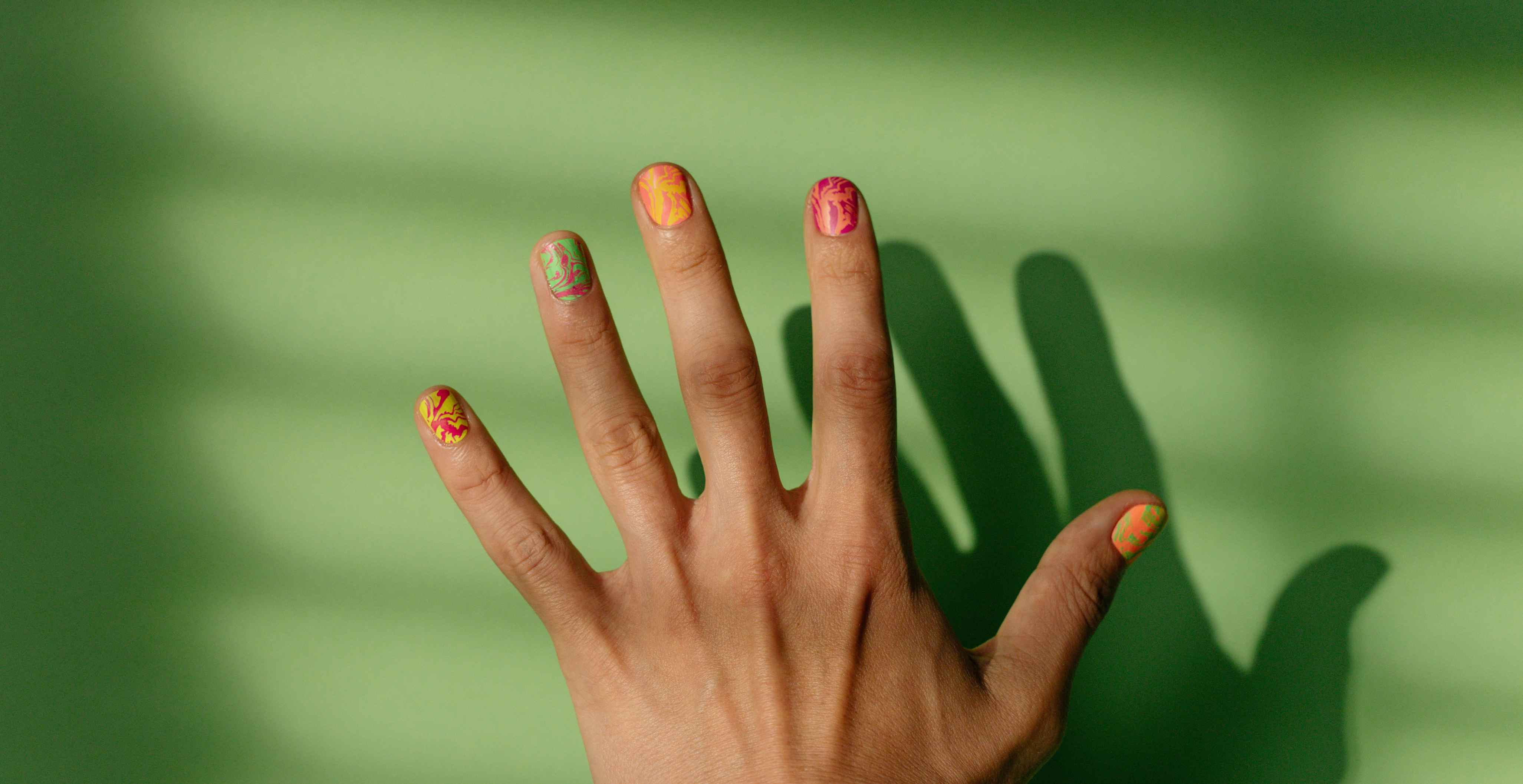 Gel nails at home: how to make a long-lasting manicure?